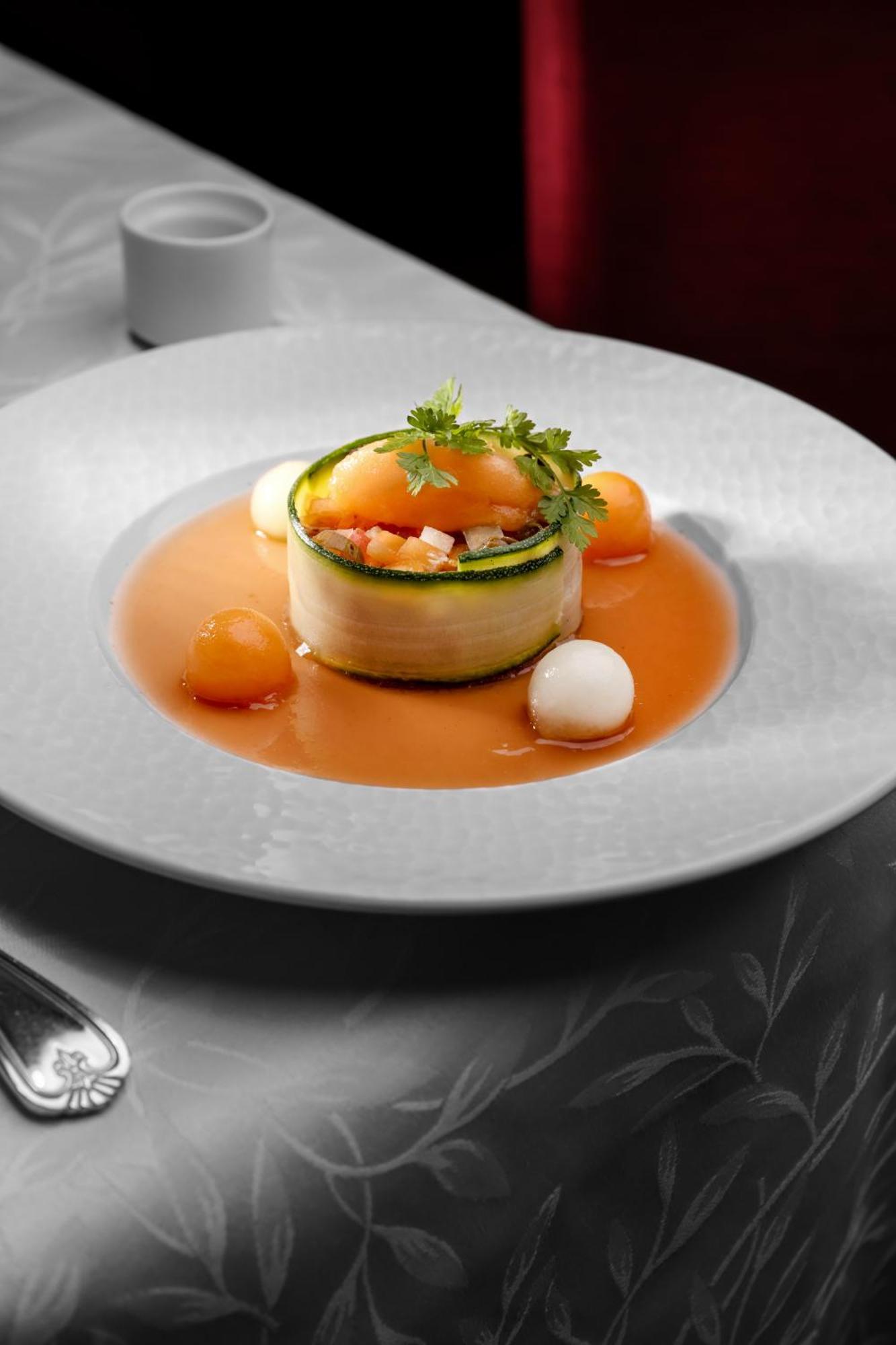 Logis Hotel-Restaurant Les Voyageurs La Coquille Exterior photo